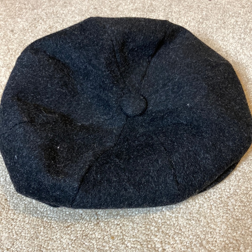 Barney’s New York Gray Newsboy Flat Cap